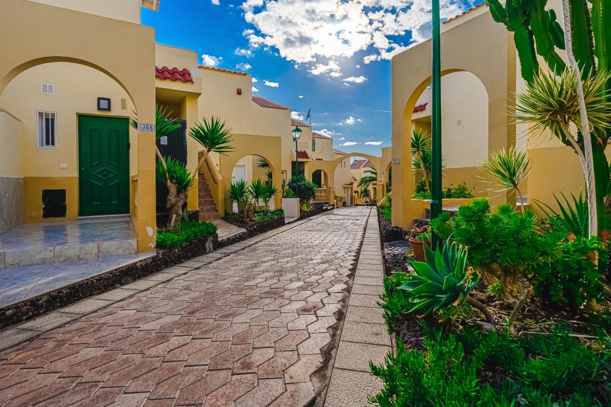 Cozy Spacious Seaview 300m Costa Adeje (Tenerife)